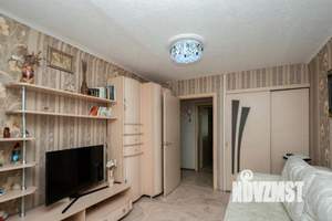 3-к квартира, вторичка, 56м2, 1/4 этаж