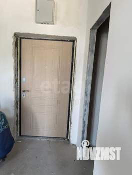 2-к квартира, вторичка, 38м2, 1/9 этаж