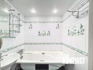 3-к квартира, вторичка, 68м2, 1/9 этаж