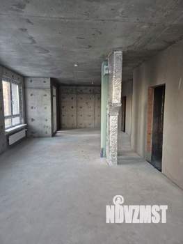 3-к квартира, вторичка, 73м2, 6/9 этаж