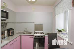 3-к квартира, вторичка, 53м2, 4/4 этаж