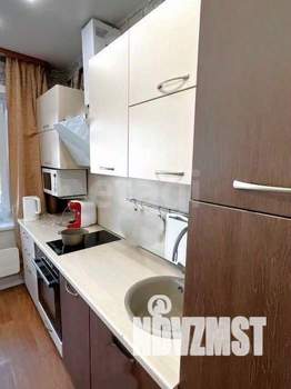 2-к квартира, вторичка, 42м2, 1/9 этаж