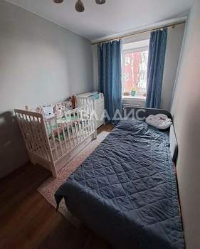 2-к квартира, вторичка, 42м2, 4/4 этаж