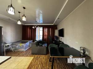 2-к квартира, вторичка, 61м2, 1/4 этаж