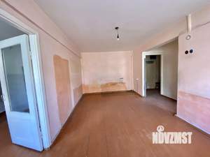 2-к квартира, вторичка, 45м2, 3/5 этаж