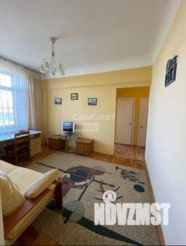 2-к квартира, вторичка, 42м2, 5/5 этаж