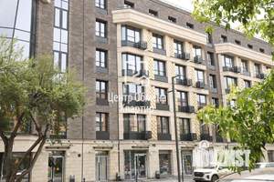 4-к квартира, вторичка, 141м2, 3/6 этаж