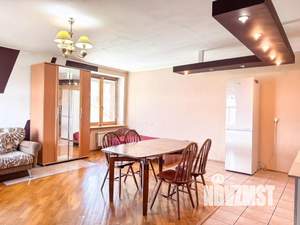 3-к квартира, вторичка, 119м2, 4/5 этаж