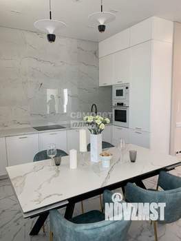 2-к квартира, вторичка, 76м2, 1/9 этаж