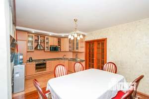 3-к квартира, вторичка, 112м2, 3/5 этаж