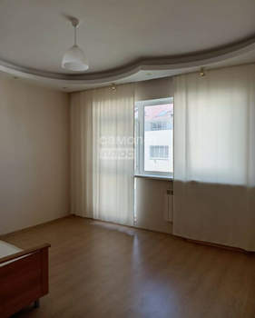 3-к квартира, вторичка, 95м2, 1/5 этаж