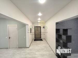 2-к квартира, вторичка, 64м2, 12/18 этаж