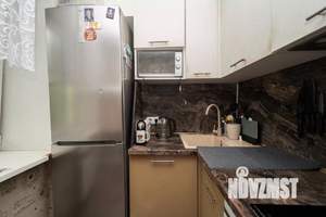 3-к квартира, вторичка, 57м2, 4/4 этаж