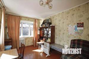 2-к квартира, вторичка, 42м2, 1/2 этаж