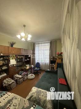 2-к квартира, вторичка, 53м2, 1/4 этаж