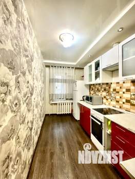 3-к квартира, вторичка, 68м2, 1/9 этаж