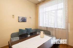 3-к квартира, вторичка, 72м2, 4/4 этаж