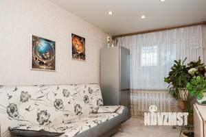 3-к квартира, вторичка, 56м2, 1/4 этаж