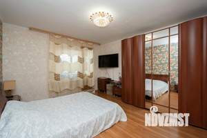 4-к квартира, вторичка, 142м2, 3/5 этаж