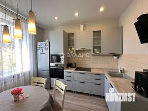 2-к квартира, вторичка, 54м2, 4/4 этаж