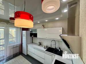 3-к квартира, вторичка, 70м2, 15/17 этаж