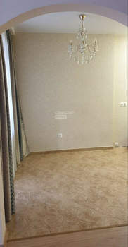 2-к квартира, вторичка, 63м2, 3/8 этаж