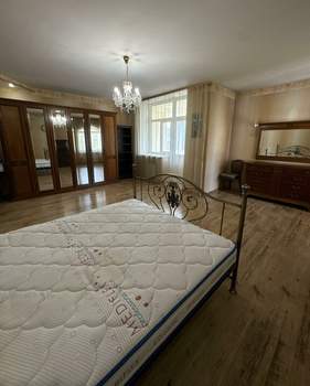 4-к квартира, вторичка, 149м2, 5/5 этаж