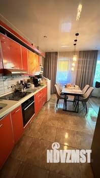 3-к квартира, вторичка, 81м2, 1/9 этаж