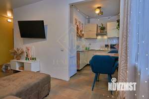 2-к квартира, вторичка, 45м2, 1/4 этаж