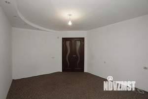 2-к квартира, вторичка, 54м2, 1/5 этаж