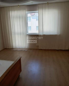 3-к квартира, вторичка, 95м2, 1/5 этаж