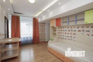 5-к квартира, вторичка, 173м2, 4/6 этаж