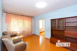 2-к квартира, вторичка, 45м2, 3/5 этаж