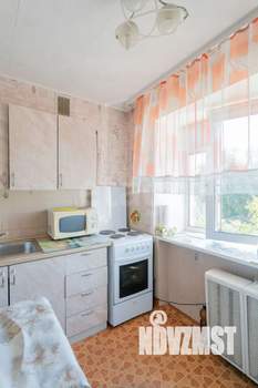 4-к квартира, вторичка, 63м2, 4/4 этаж