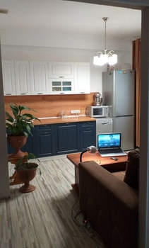 2-к квартира, вторичка, 39м2, 1/9 этаж