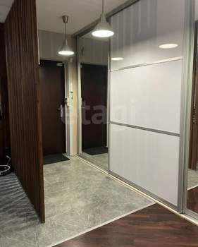 1-к квартира, вторичка, 50м2, 9/9 этаж