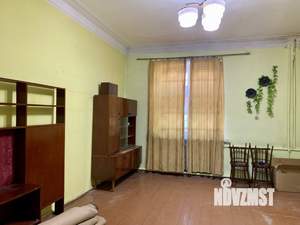 3-к квартира, вторичка, 81м2, 1/2 этаж