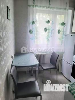 2-к квартира, вторичка, 44м2, 3/5 этаж