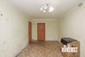 2-к квартира, вторичка, 43м2, 1/5 этаж