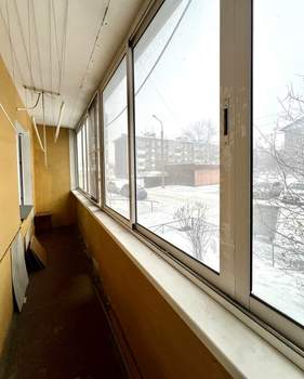 3-к квартира, вторичка, 67м2, 1/9 этаж