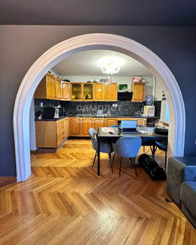 6-к квартира, вторичка, 145м2, 5/6 этаж