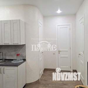 2-к квартира, вторичка, 50м2, 1/4 этаж