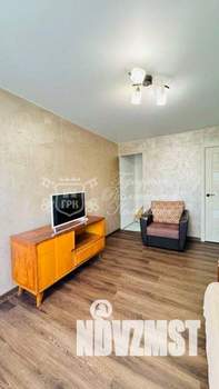 2-к квартира, вторичка, 48м2, 2/5 этаж