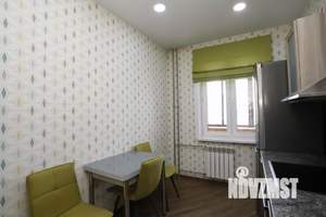 2-к квартира, вторичка, 62м2, 13/18 этаж