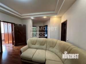 4-к квартира, вторичка, 98м2, 2/4 этаж