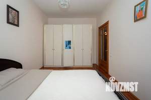 4-к квартира, вторичка, 117м2, 1/6 этаж