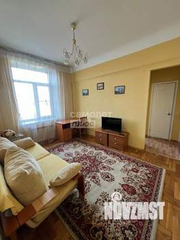 2-к квартира, вторичка, 42м2, 5/5 этаж