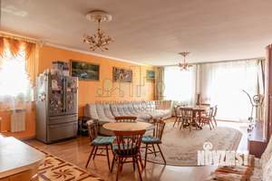 3-к квартира, вторичка, 102м2, 2/3 этаж