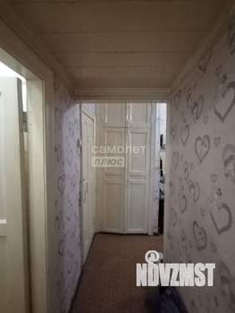 2-к квартира, вторичка, 53м2, 1/4 этаж