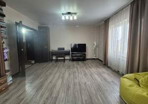 4-к квартира, вторичка, 87м2, 5/9 этаж